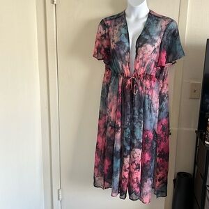$10 Moving Sale!!! Torrid Tie Front Kimono